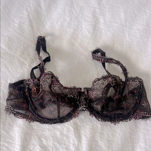 🟣 BOGO! Chantelle Lace Underwire Bra 34C